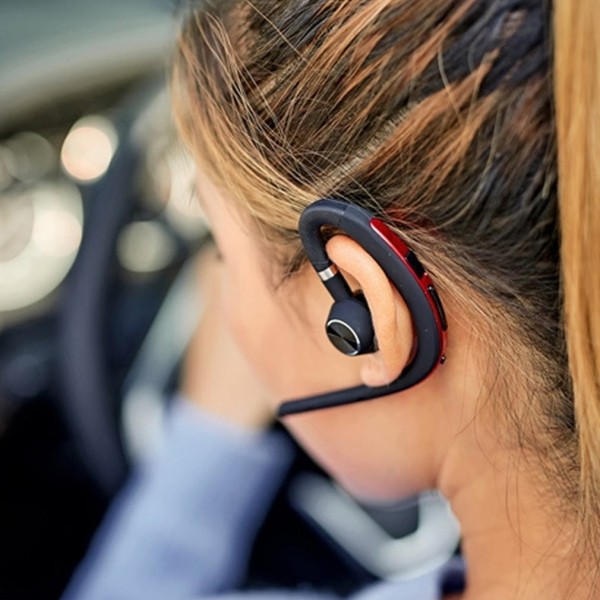 Рейтинг лучших беспроводных наушников для спорта на 2021 год Рейтинг лучших беспроводных наушников для спорта на 2021 год