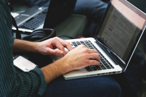 Рейтинг лучших ноутбуков для учебы в 2026 году