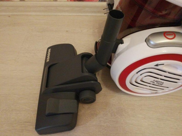 Hoover Xarion PRO &mdash; полный обзор проводного безмешкового пылесоса