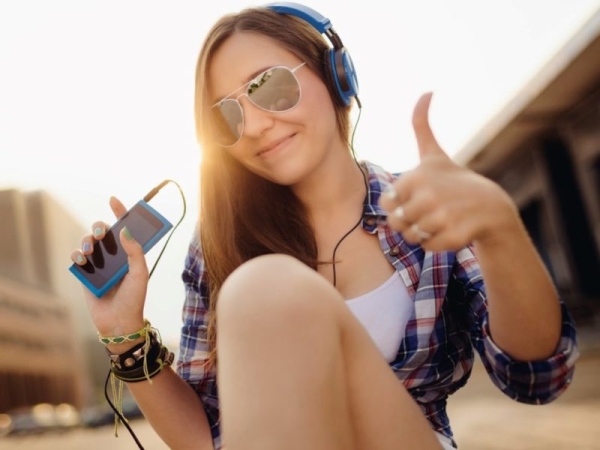 Рейтинг лучших портативных HI-FI плееров в 2026 году Рейтинг лучших портативных HI-FI плееров в 2026 году