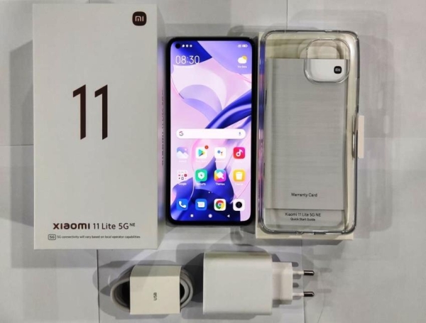 Xiaomi 11 Lite NE &mdash; создай свой стиль
